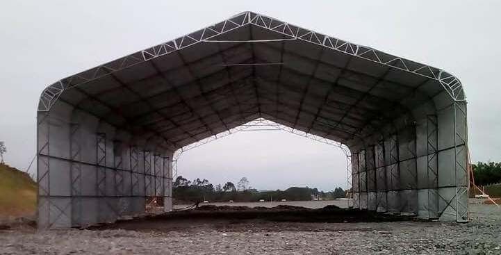 Cobertura para Galpão Industrial no Paraná