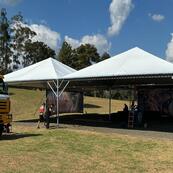 Tenda Piramidal: Versatilidade e Praticidade em Eventos