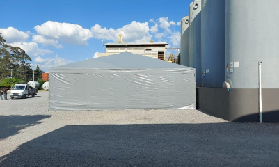 Tenda Piramidal: Inovação e Praticidade para Eventos Temporários