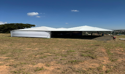 Tenda Piramidal: Versatilidade e Praticidade em Eventos