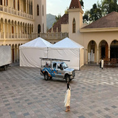 Utilização de Tenda Piramidal em Eventos: Descubra os Benefícios